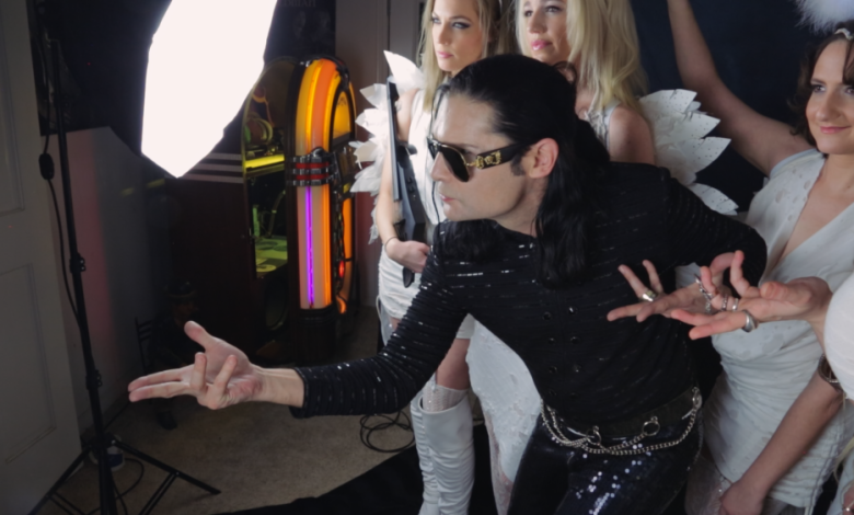 In New Doc, Corey Feldman Alleges That Corey Haim ‘Molested’ Him While Making ‘The Lost Boys’