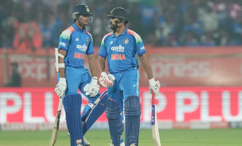 India vs South Africa Live Score 3rd ODI: IND (102/0 in 20 ov) Rohit's fifty drives India's 271 chase