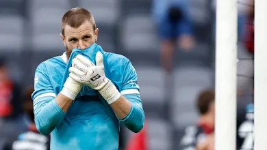 Industrial clash looms as unhappy A-League players say they want APL board sacked