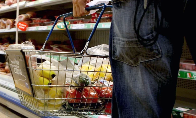 Inflation drops sharply to 3.2% in November after food prices fall