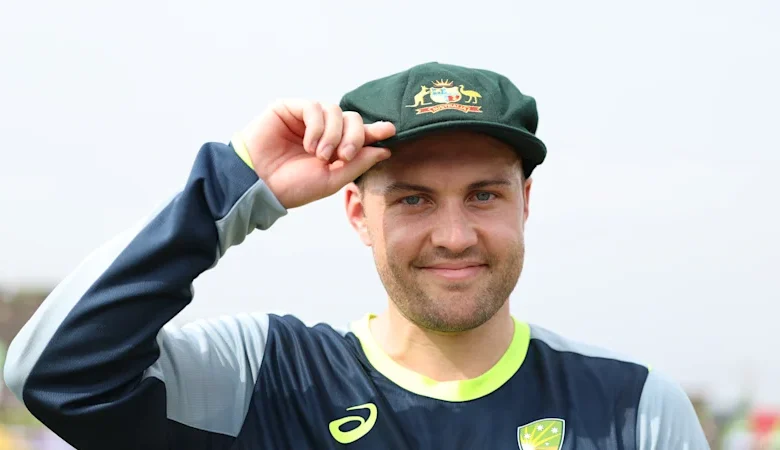 Inglis to replace Khawaja for Gabba Test, Head to open