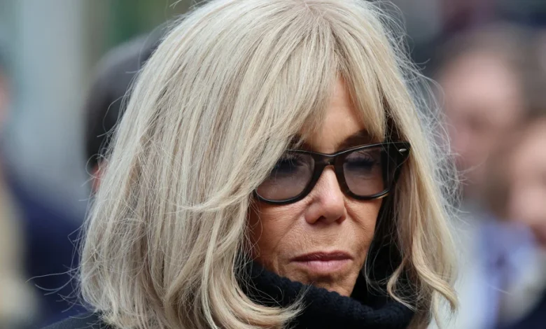 Interruption d’un spectacle d’humour | Brigitte Macron qualifie des militantes féministes de « sales connes