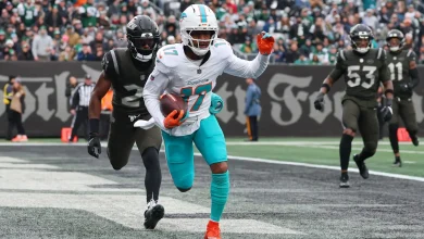 Is Jaylen Waddle Injured? Latest on the Dolphins WR’s Status After Slow Start on MNF vs. Steelers