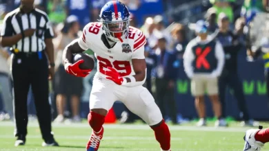 Is Tyrone Tracy playing tonight? Giants RB ceding carries to Devin Singletary early on