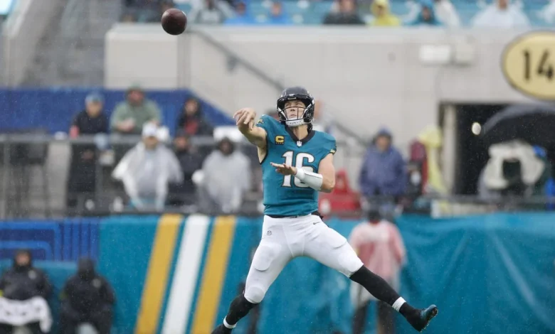 Jaguars look 'sneaky good' in top AFC South spot