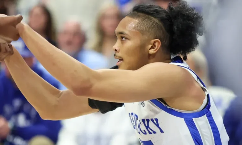 Jaland Lowe opens up after breakthrough vs. Indiana: ‘One of the hardest times of my life right now’