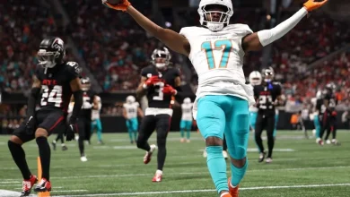 Jaylen Waddle Fantasy Football Week 15: Stats and Projections vs. Steelers