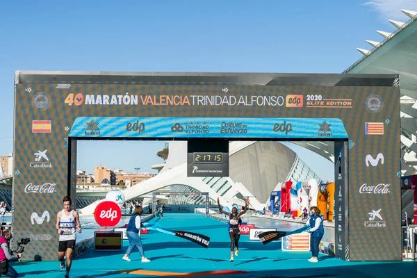 Jepchirchir and Korir take on course record-holders in Valencia