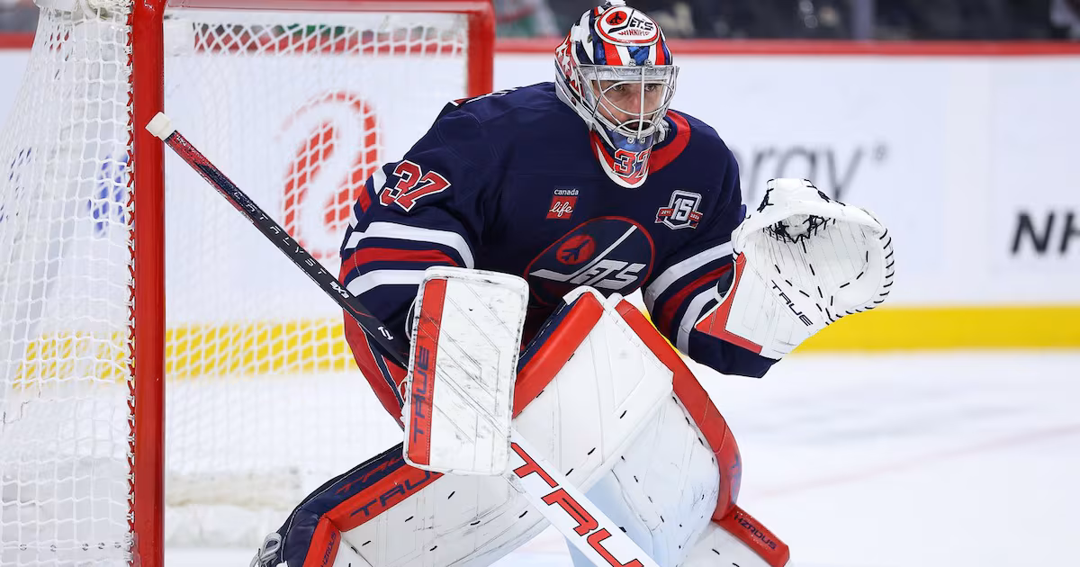 Jets G Hellebuyck to skate soon, no change to timeline