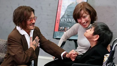 Johnny Depp meets Minamata disease patient Sakamoto