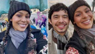 Jordin Sparks Spreads Holiday Cheer at Philadelphia Parade With David Archuleta