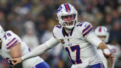 Josh Allen, Bills storm back from 21-0 hole to stun Patriots, keep AFC East in play