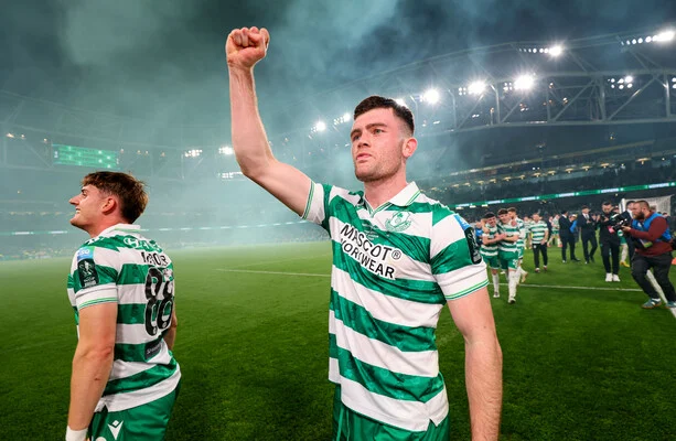 Josh Honohan transfer to Lincoln City confirmed