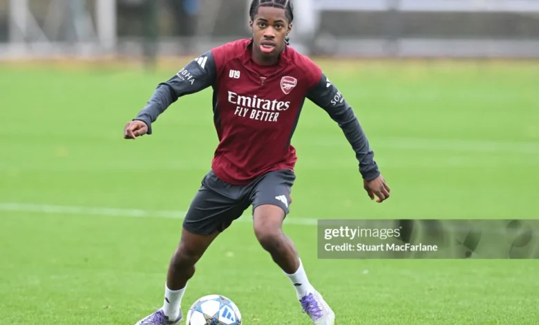 Josh Nichols, Louie Copley, Marli Salmon and Marcell Washington train with Arsenal first-team ahead of Club Brugge game