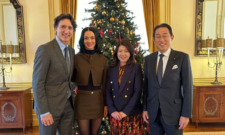 Justin Trudeau Confirms Relationship With Katy Perry. "Craziest Hard Launch In History," Says Internet