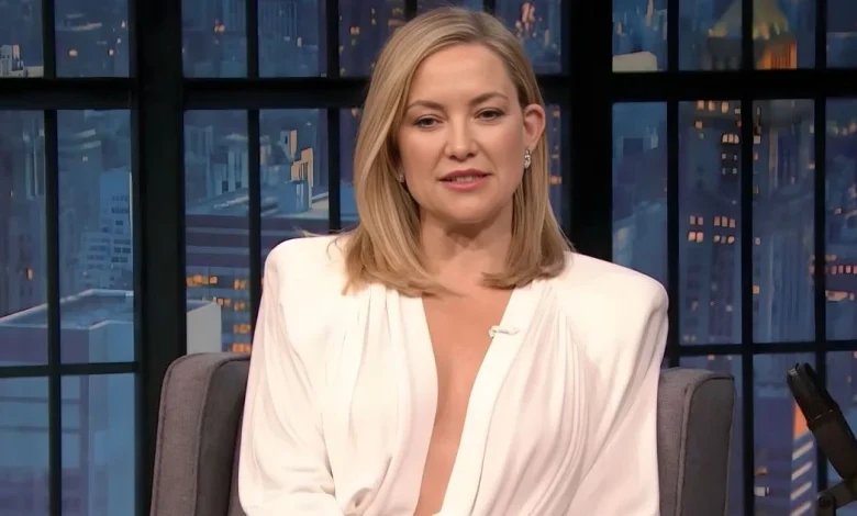 Kate Hudson & Seth Meyers Lock in Day Drinking Plans