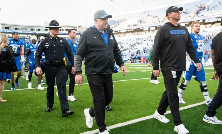 Kentucky fires SEC's longest-tenured coach in Mark Stoops, hires his replacement hours later
