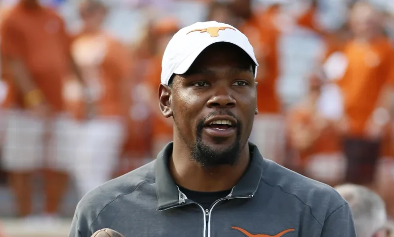 Kevin Durant's Texas freshman friend's fit turns heads at Rockets game 17 years later