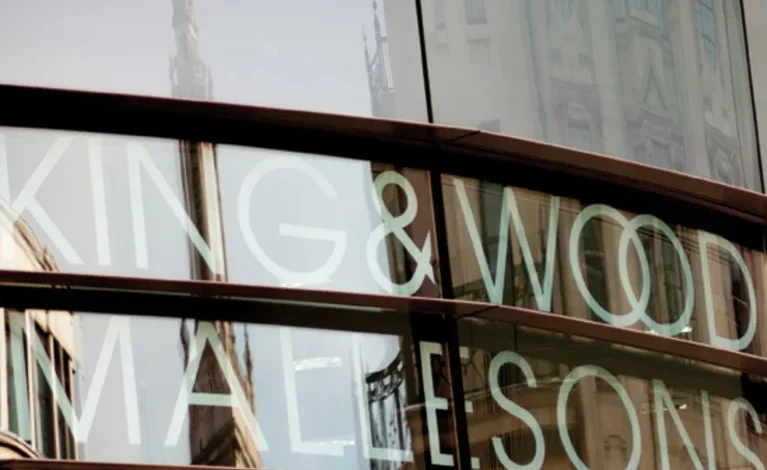 King & Wood Mallesons Set to Split in 2026, Firm Issues Internal Notice