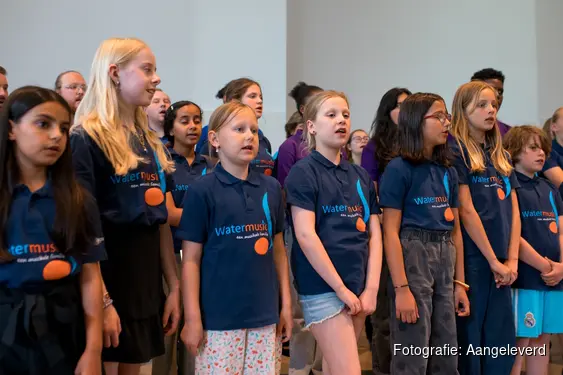 Kom in de kerstsfeer op de Laag Hollandse Makersmarkt met muziek van P3