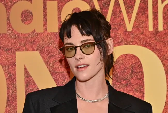 Kristen Stewart Accepts IndieWire’s Maverick Award with a Defiant Call to ‘Rebuild’ the Industry