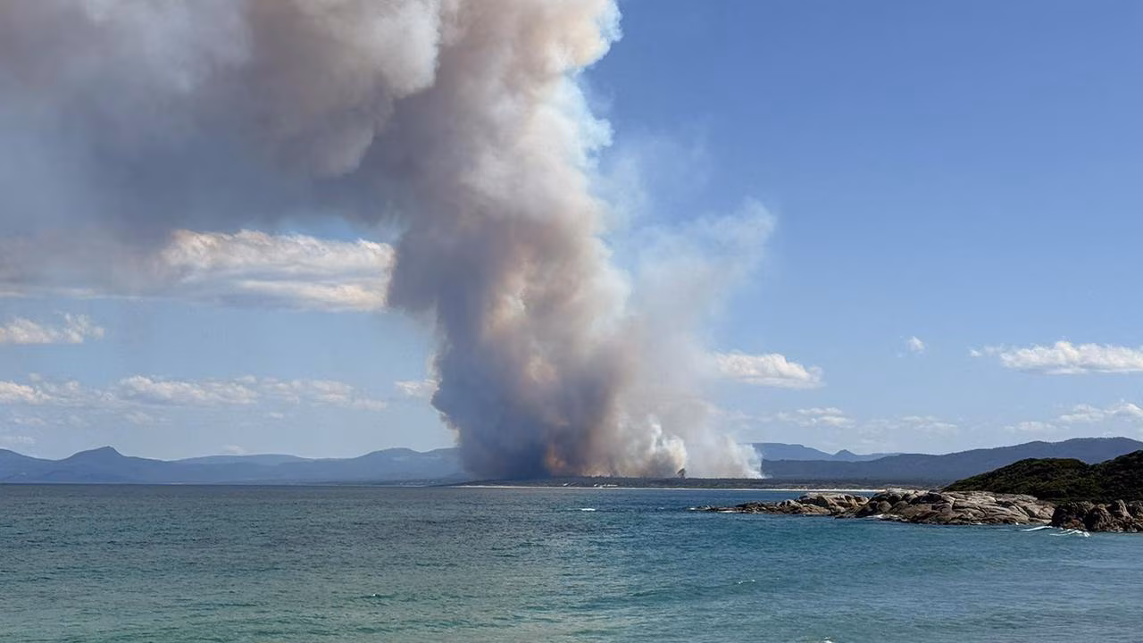 LEAVE NOW: Stieglitz bushfire warning issued