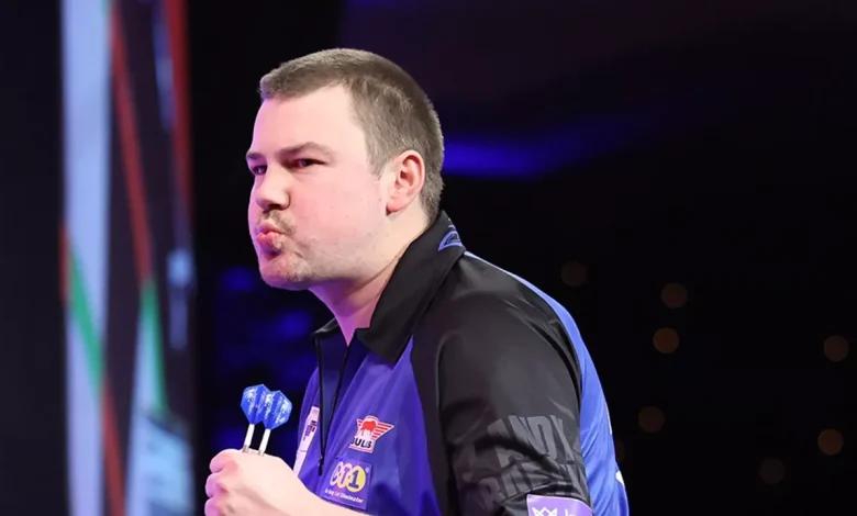 LIVE (21.10 uur): Kan Andy Baetens Belgische eer redden en tegen Van Duijvenbode doorstoten naar tweede ronde?