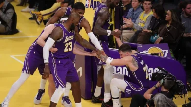 Lakers, Austin Reaves look remarkably normal in win over Mavericks in NBA Cup play