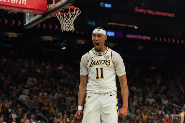 Lakers News: Jaxson Hayes Credits Jake LaRavia For Setting Up Poster Dunk