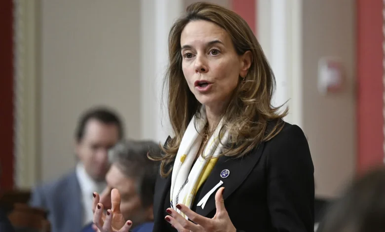 Le gouvernement Legault veut désormais abolir 5000 postes dans la fonction publique