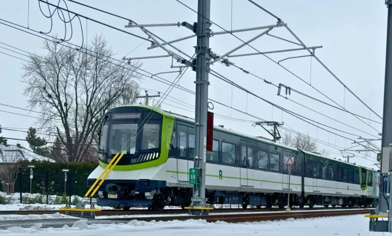 Le service du REM en panne, 9 stations affectées