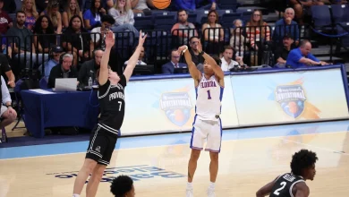 Lee Breaks Ankles, Breaks Out in Win Over Providence