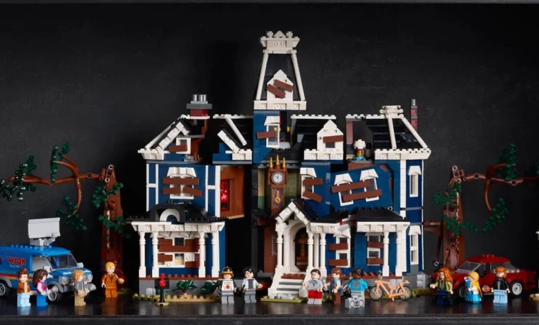 Lego’s Wild New ‘Stranger Things’ Set Takes You Inside Vecna’s Mind