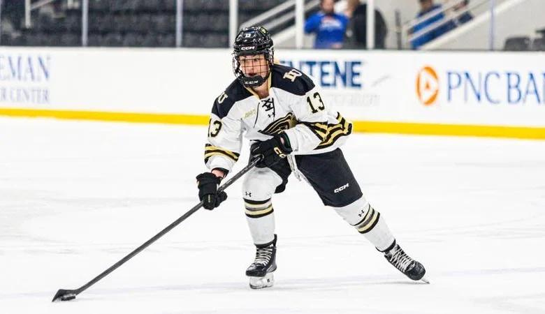 Lindenwood Women’s Hockey Secures Shootout Victory Against Bemidji State