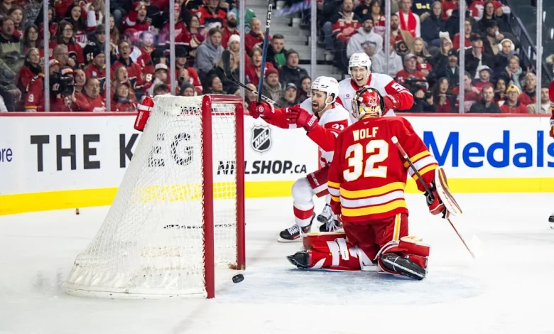 Line Combinations: Red Wings at Flames