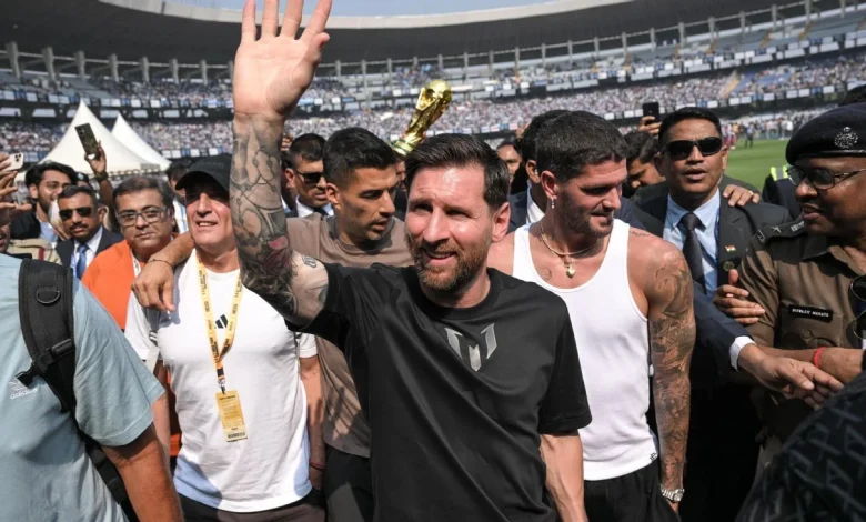 Lionel Messi statue unveiling in India marred by fan unrest