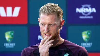 Live Cricket Update - AUS vs ENG 2nd Test - Live Report - Crawley, Root lead recovery after early Starc blows