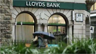 Lloyds Bank Shares (LON:LLOY) Edges Towards Highs as Bulls Eye Breakout