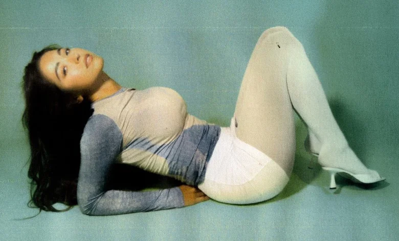 Lola Consuelos Interview