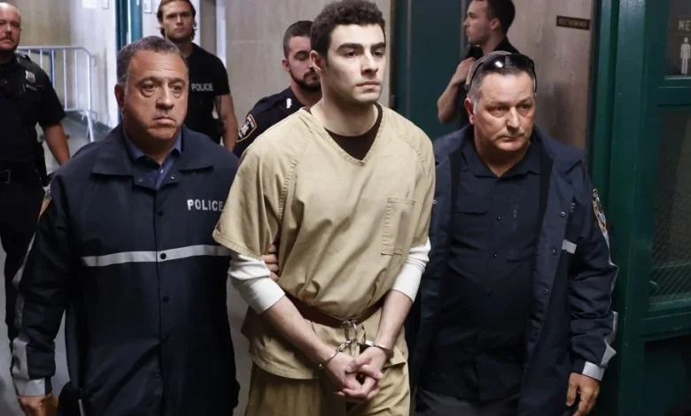 Luigi Mangione's lawyers seek to have evidence thrown out in pretrial hearing