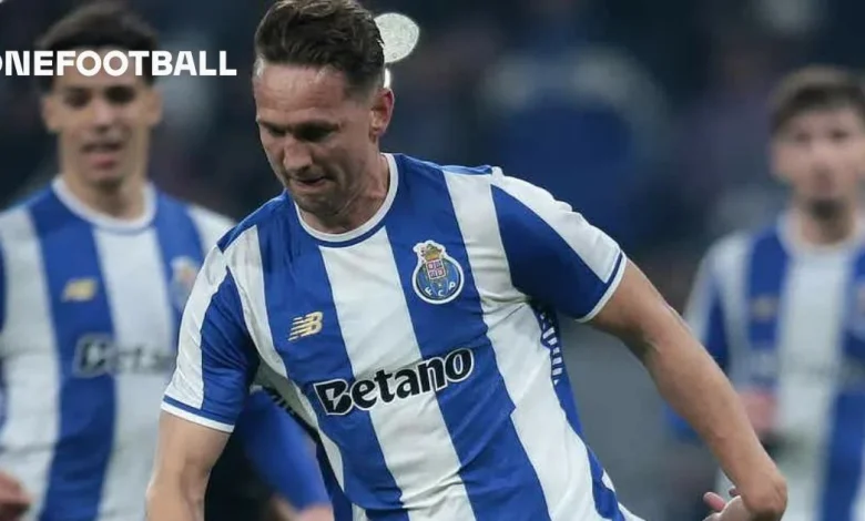 Luuk de Jong on serious knee injury: "I'm devastated"