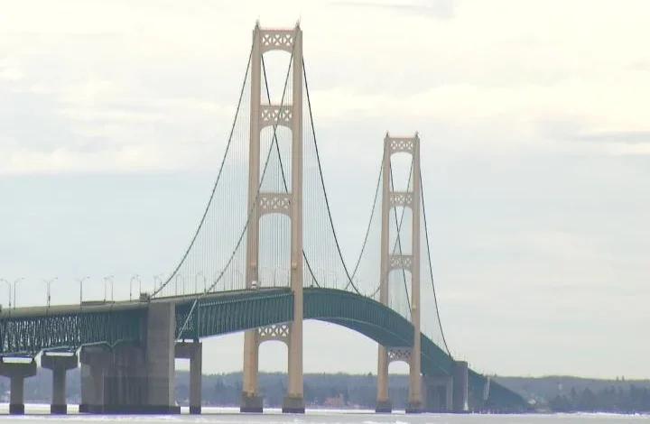Mackinac Bridge closed in both directions due to I-75 incident