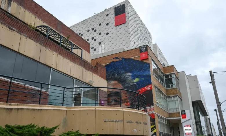 Major Aussie university to offer qualifications for those who don't finish their degree