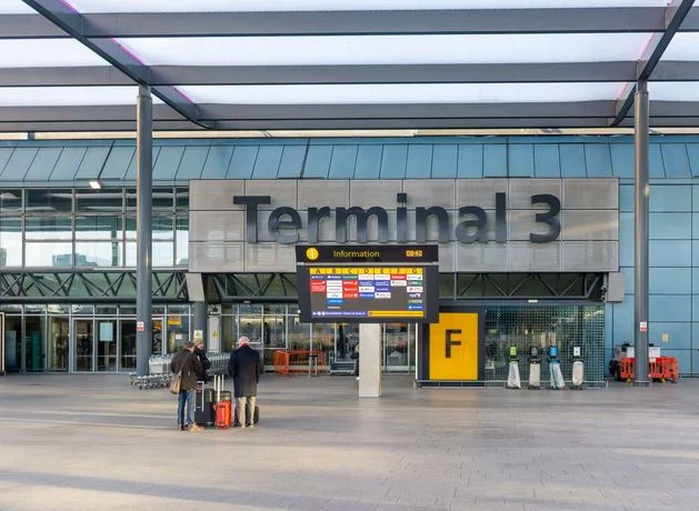 Man arrested after multiple people ‘pepper sprayed’ in Heathrow Airport car park