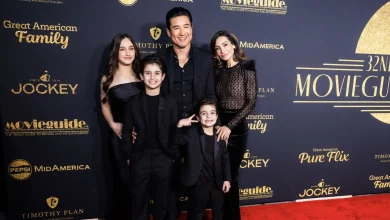 Mario Lopez Wants You to Find Peace This Holiday Season