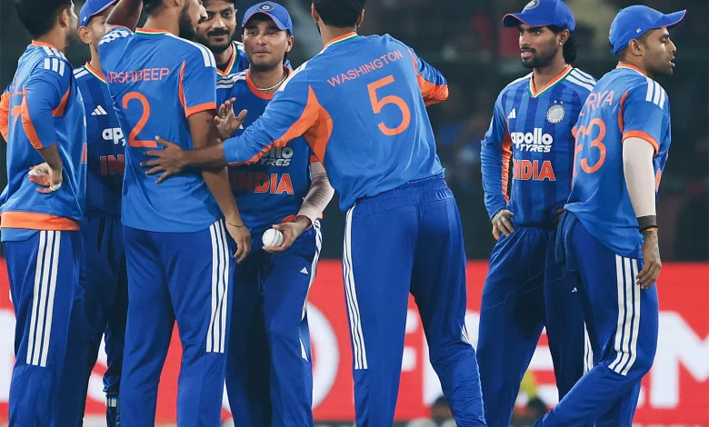 Markram lone warrior half-century guides shambolic SA to 117 against India in 3rd T20I