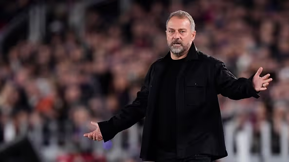 Martin Keown raises doubts over Barcelona's UCL winning bid, says 'it feels like they’re gambling'