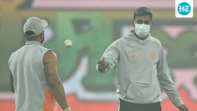 Masked Hardik Pandya waits as 'excessive fog' in Lucknow forces toss delay in India vs South Africa 4th T20I | Cricket