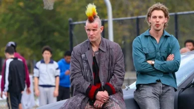 Matt Smith and Austin Butler Embrace Mohawks in ‘Caught Stealing’