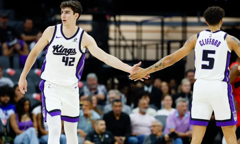 Maxime Raynaud, Nique Clifford Shine in Win Over Heat